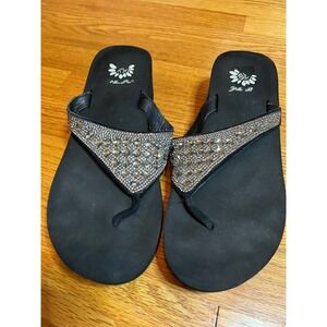 Yellow Box Black Rhinestone Flip Flops Sandals Sparkly Bling Casual Size 8 1/2